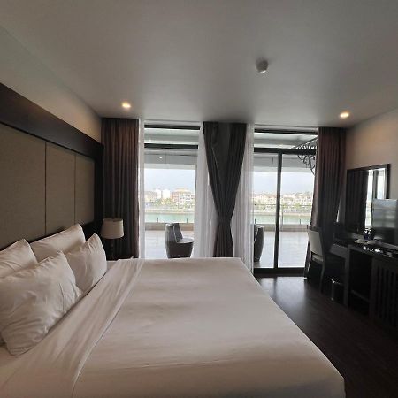 Moon Halo Hotel Ha Long Exterior foto